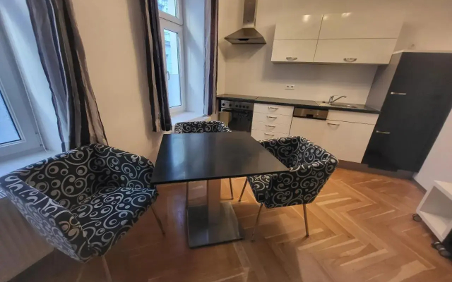 CozyNite Premium Apartment Hundertwasser - Apartment in Vienna - Photo 5