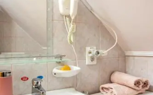 Erika Apartmanház