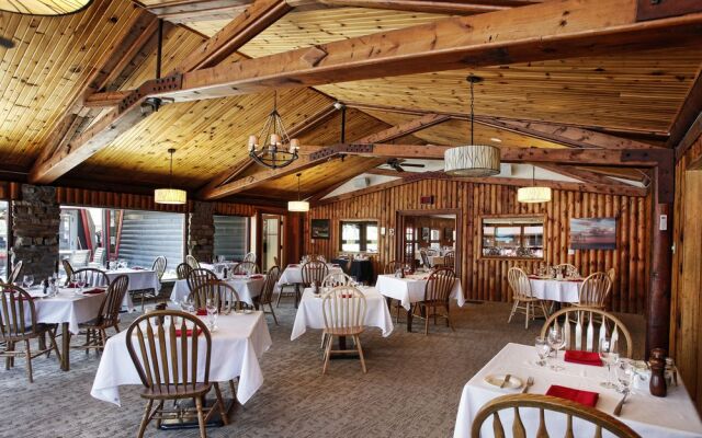 Killarney Mountain Lodge