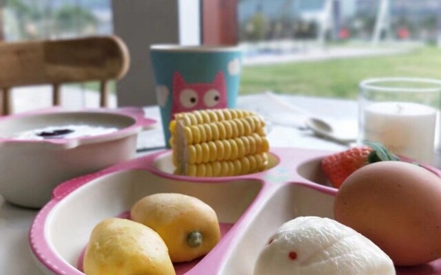 heymi the family manor