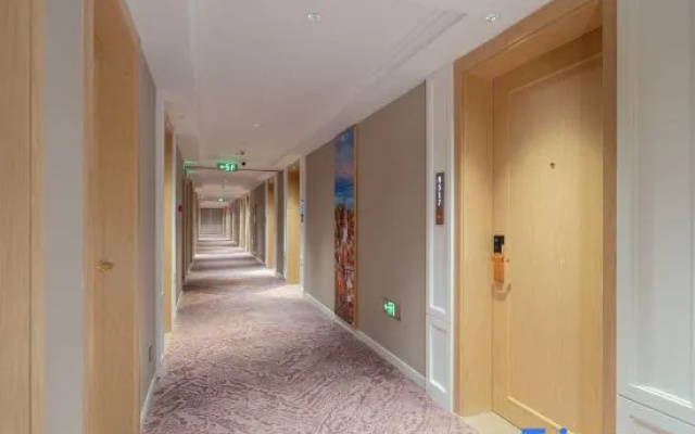 Vienna Hotel (Jiangshan Zhuangyuanli)