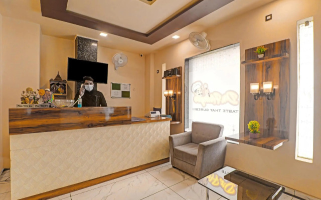 OYO Townhouse 565 Hotel Hridaya Inn