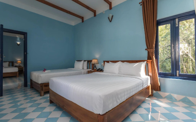 Isabella Resort