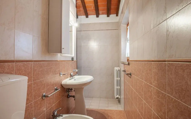 Idyllic Farmhouse in Gambassi Terme-fi With Swimming Pool