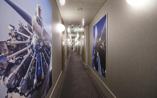 Comfort Hotel Xpress Helsinki Airport Terminal