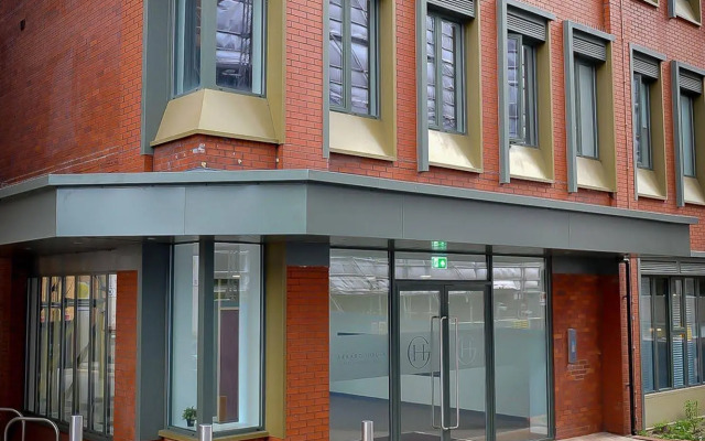 Select Serviced Accommodation - Garrard House