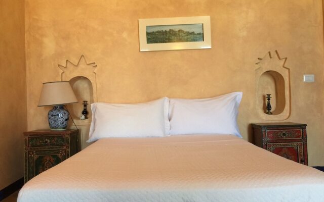 Taormina Tower Apartments