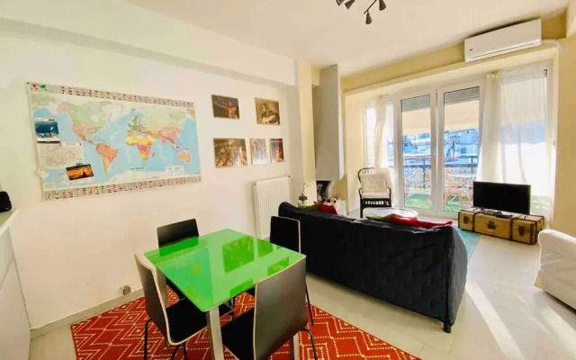 Acropolis Penthouse With 50mbps Wifi