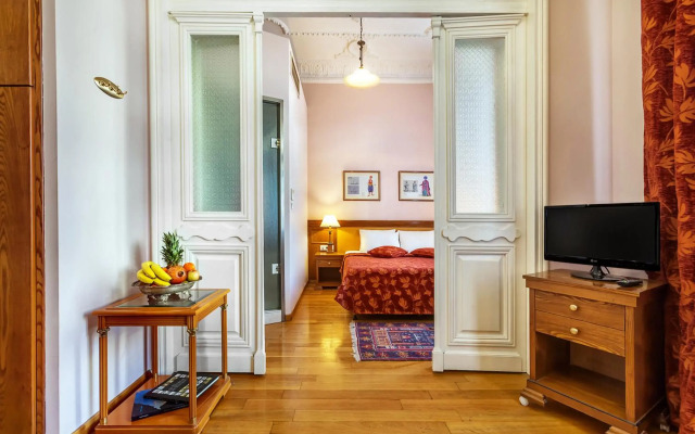 Minerva Premier Hotel