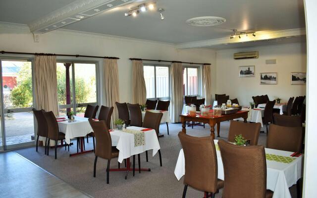 The Henry Parkes Motel Tenterfield