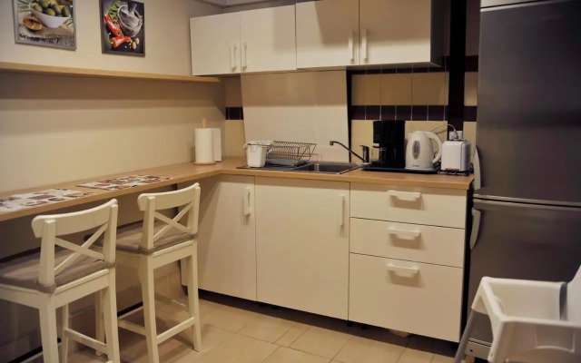Wood Creek Apartments