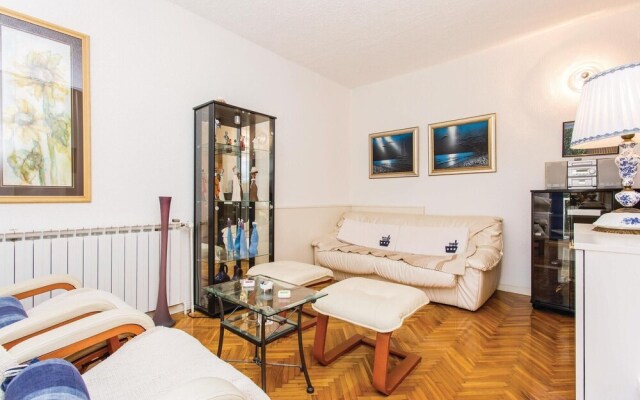 Amazing Home in Malinska With Wifi and 6 Bedrooms