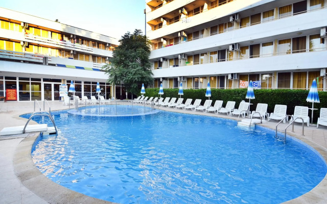 Hotel Oasis