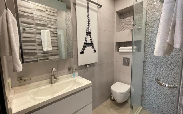 Apartments at Like House