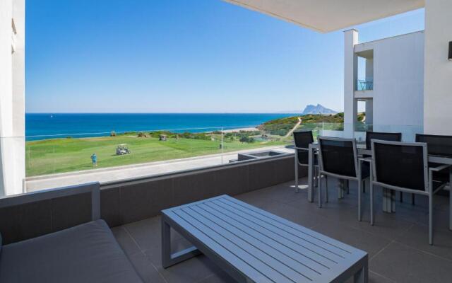 2226-Luxury sea view apartment