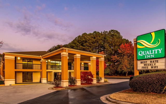 Quality Inn & Suites Atlanta Stone Mountain