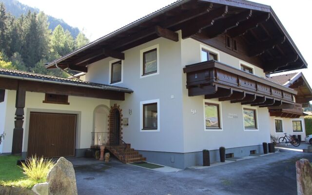 Peaceful Holiday Home in Muhlbach With Garden