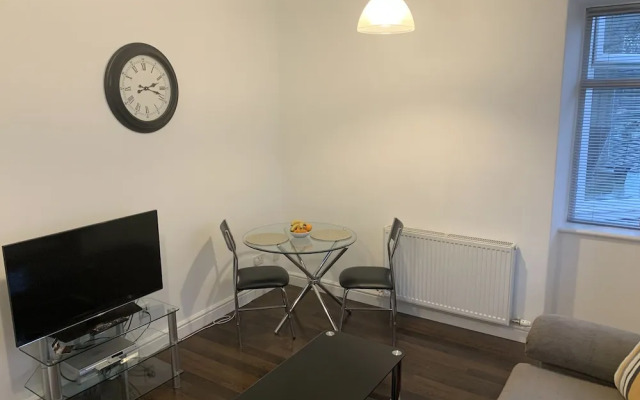 Aberdeen Serviced Apartments - The Lodge