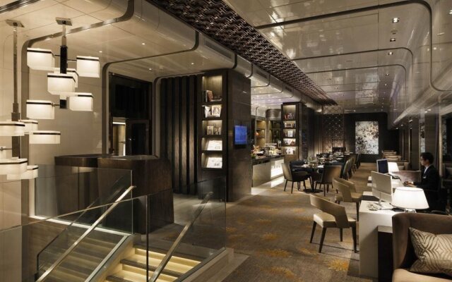 Royal Plaza Hotel