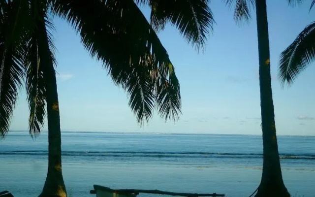 Tauhanihani Village Lodge La Vague Bleue