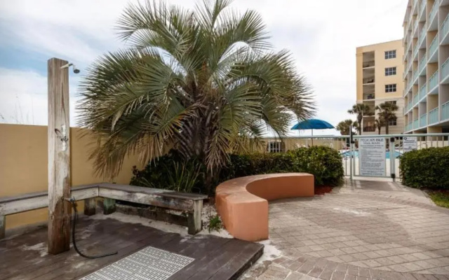 Pelican Isle RETREAT