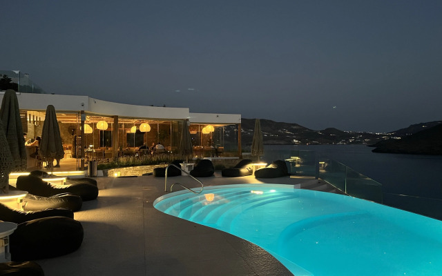 Panormos Village Hotel