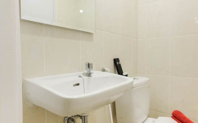 Comfy Studio Apartment at M-Town Residence near Summarecon Mall