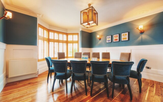 The Clarence Boutique Rooms