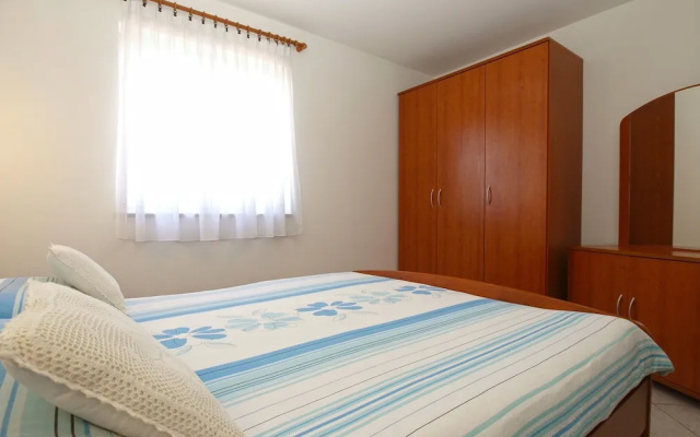 Apartment 1978