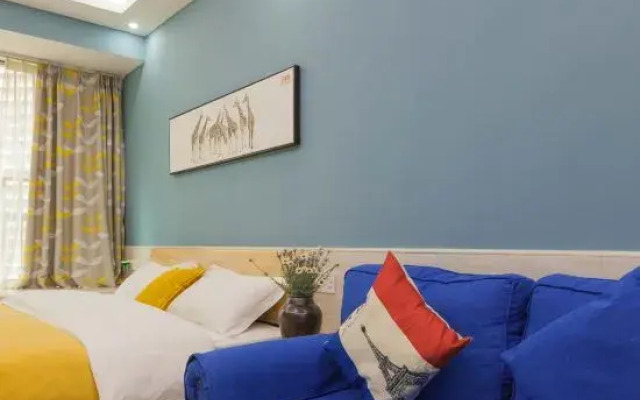 TATA Serviced Apartment(Zhongshan Lihe Light Rail Branch)