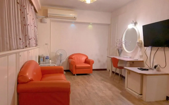 Traveler Hotel