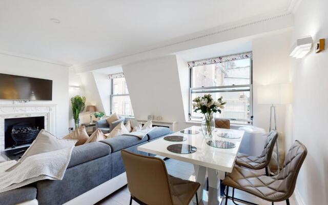 Stay In Bond Street