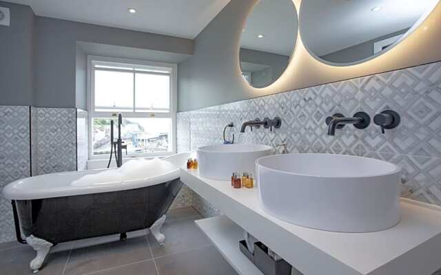 Vigilance, Maritime Suites, Brixham