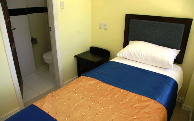 Caimito Beach Hotel
