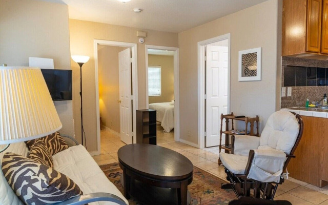 Charming 2-bedroom in East Palo Alto