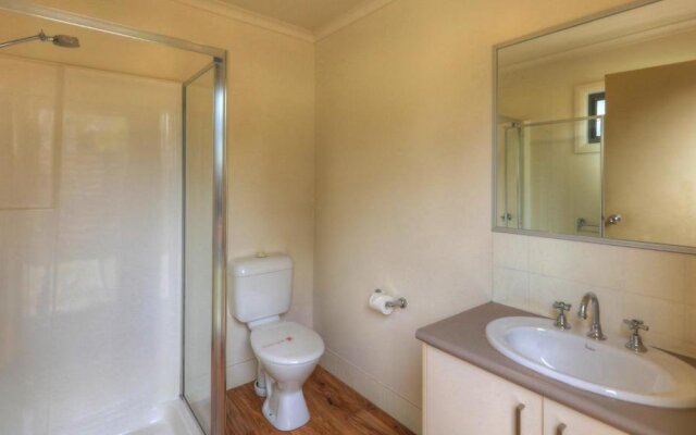 Lake Hume Holiday Park