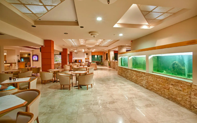 ILIOS APARTHOTEL(Tigaki)