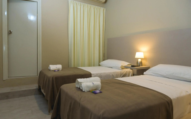 Alhambra Inn Hotel