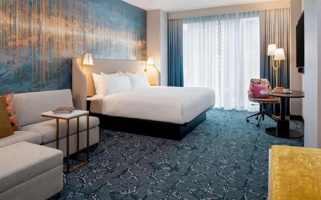 Tempo By Hilton Nashville Downtown