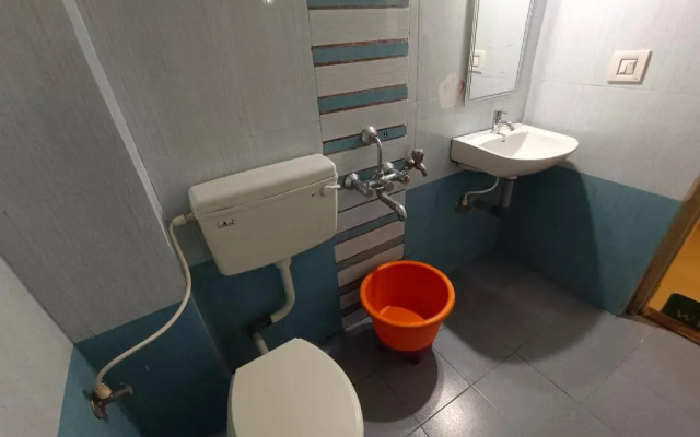 Vishnu Residency By OYO Rooms