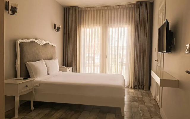 Alacati Lotus Koyici Otel