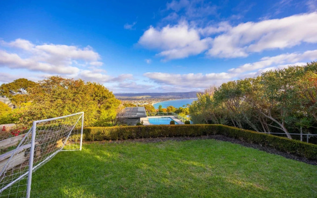 Martha s Peak Heated Pool Views