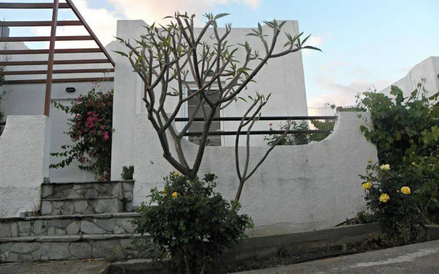 Studios Crete