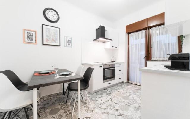 Angela Luxury Studio Apartment