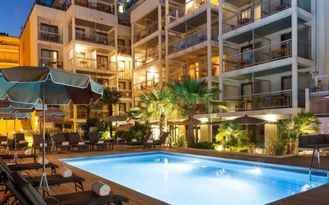 Pool View Junior Suite With Terrace