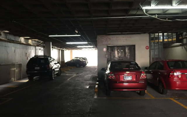 Enterprise Inn Plaza