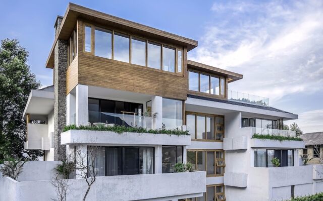 Sunyata Pure House