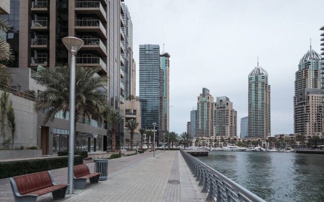 Trendy & Modern 1BR in Marina - Sleeps 4!