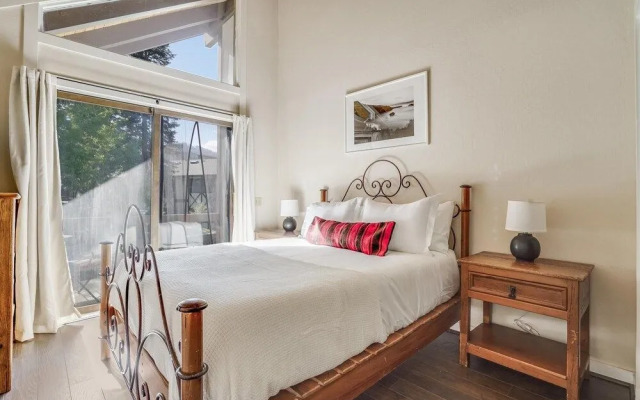 Squaw Valley - Marillac