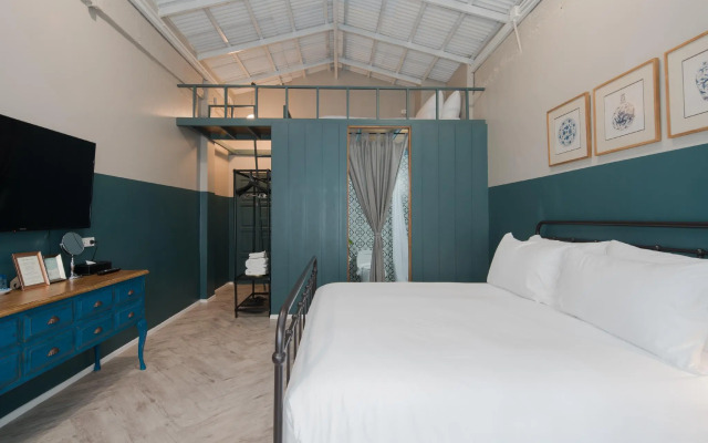 Blu Monkey Boutique Phuket Town